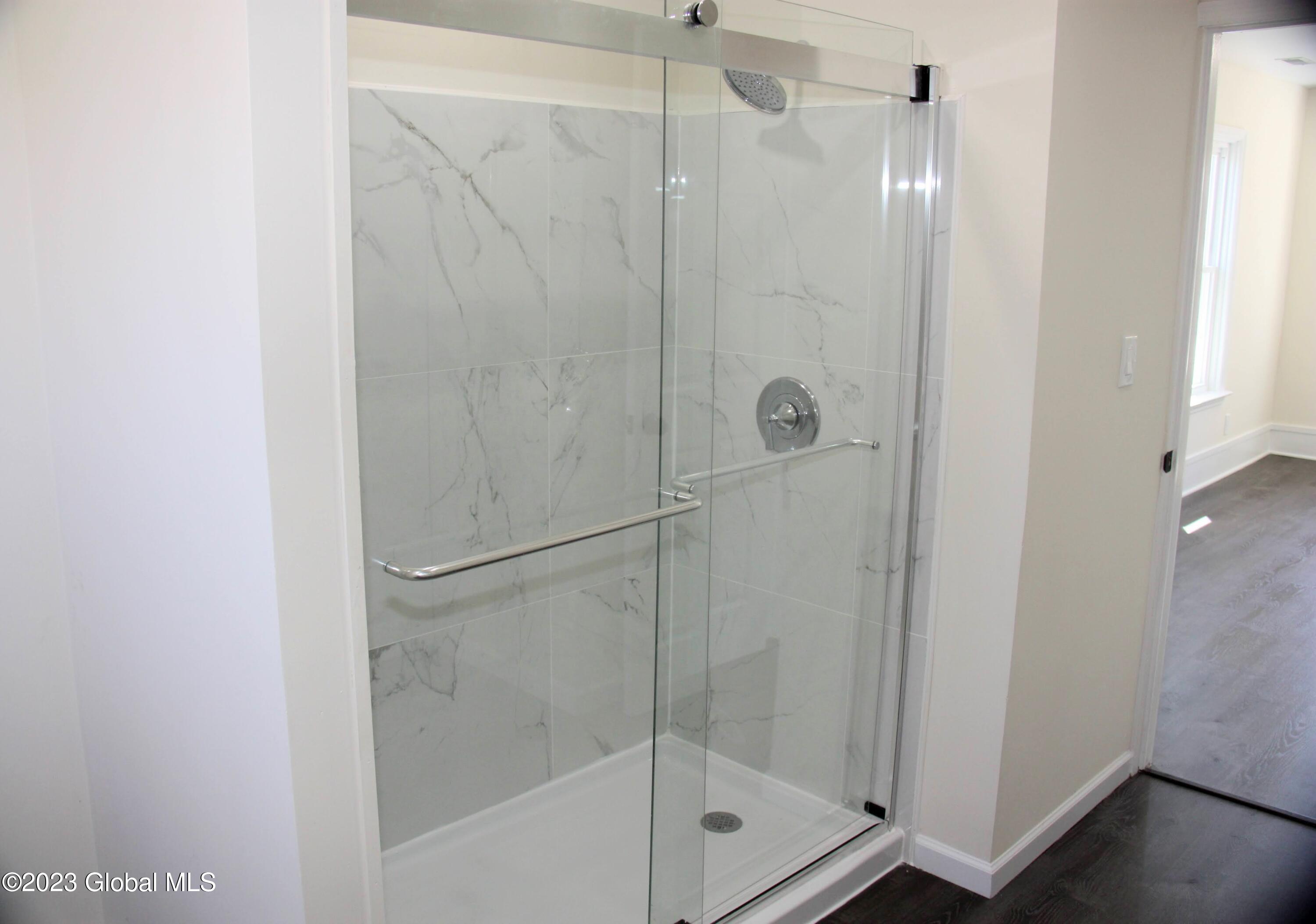 1665 Rugby Road Schenectady, NY 12309 - Photo 31 of 44 IMG_9313