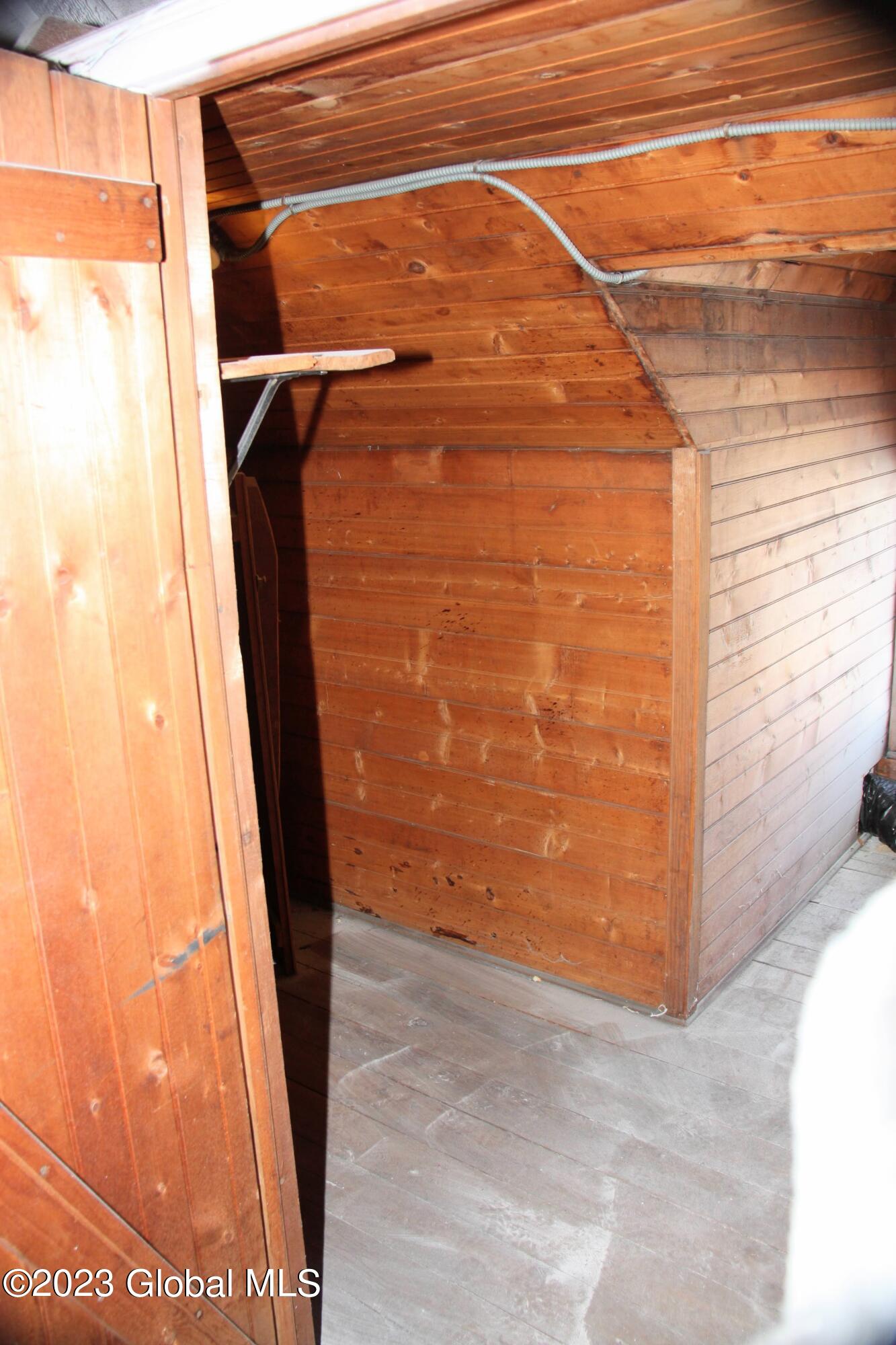 1665 Rugby Road Schenectady, NY 12309 - Photo 34 of 44 IMG_9317