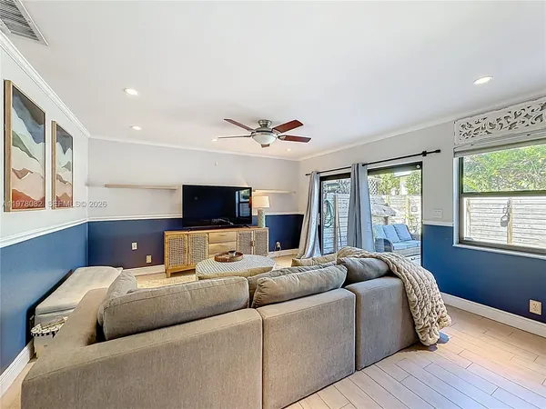 $3,250 | 2128 Northeast 9th Avenue, Wilton Manors, FL 33305