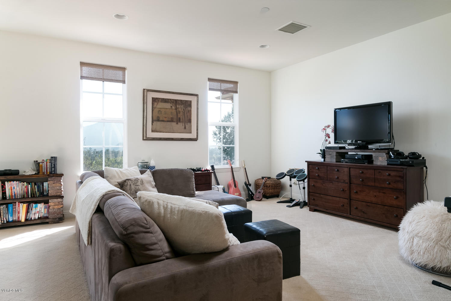 5472 Calarosa Ranch Road Camarillo, CA 93012 - Photo 18 of 31 Game Room