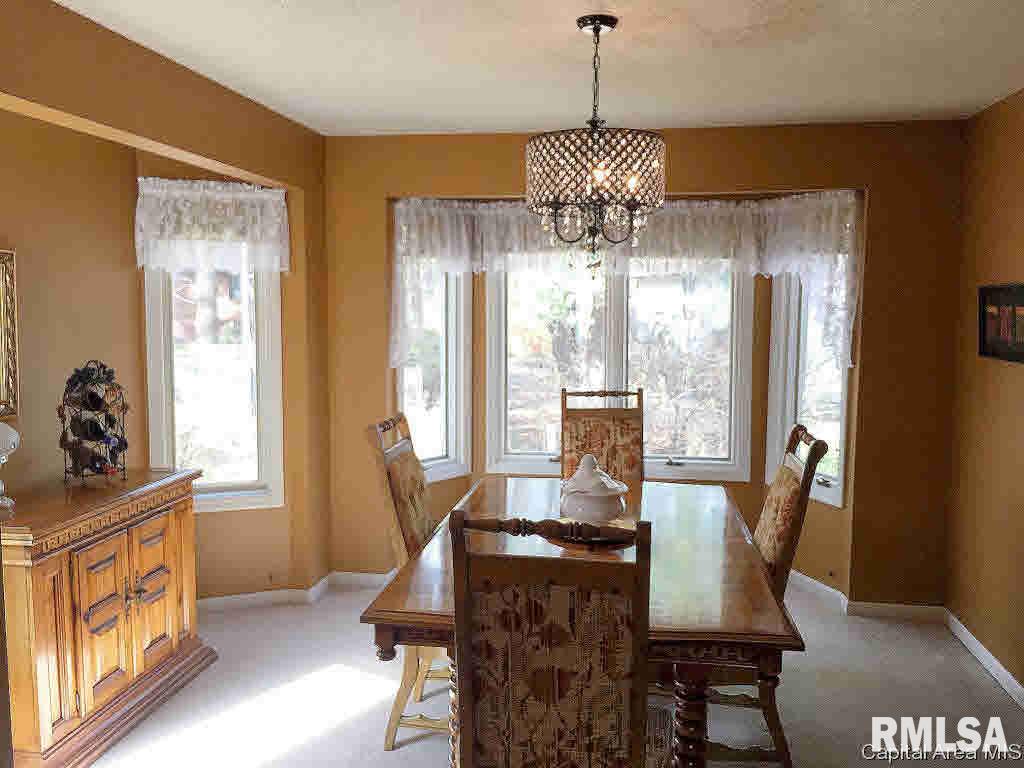 2965 Battersea Point Springfield, IL 62704 - Photo 8 of 36 Gallery Image 8