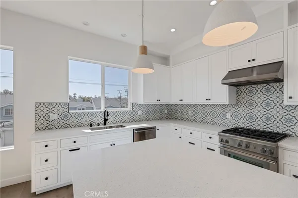 $1,888,000 | 1708 Blossom Lane, Redondo Beach, CA 90278