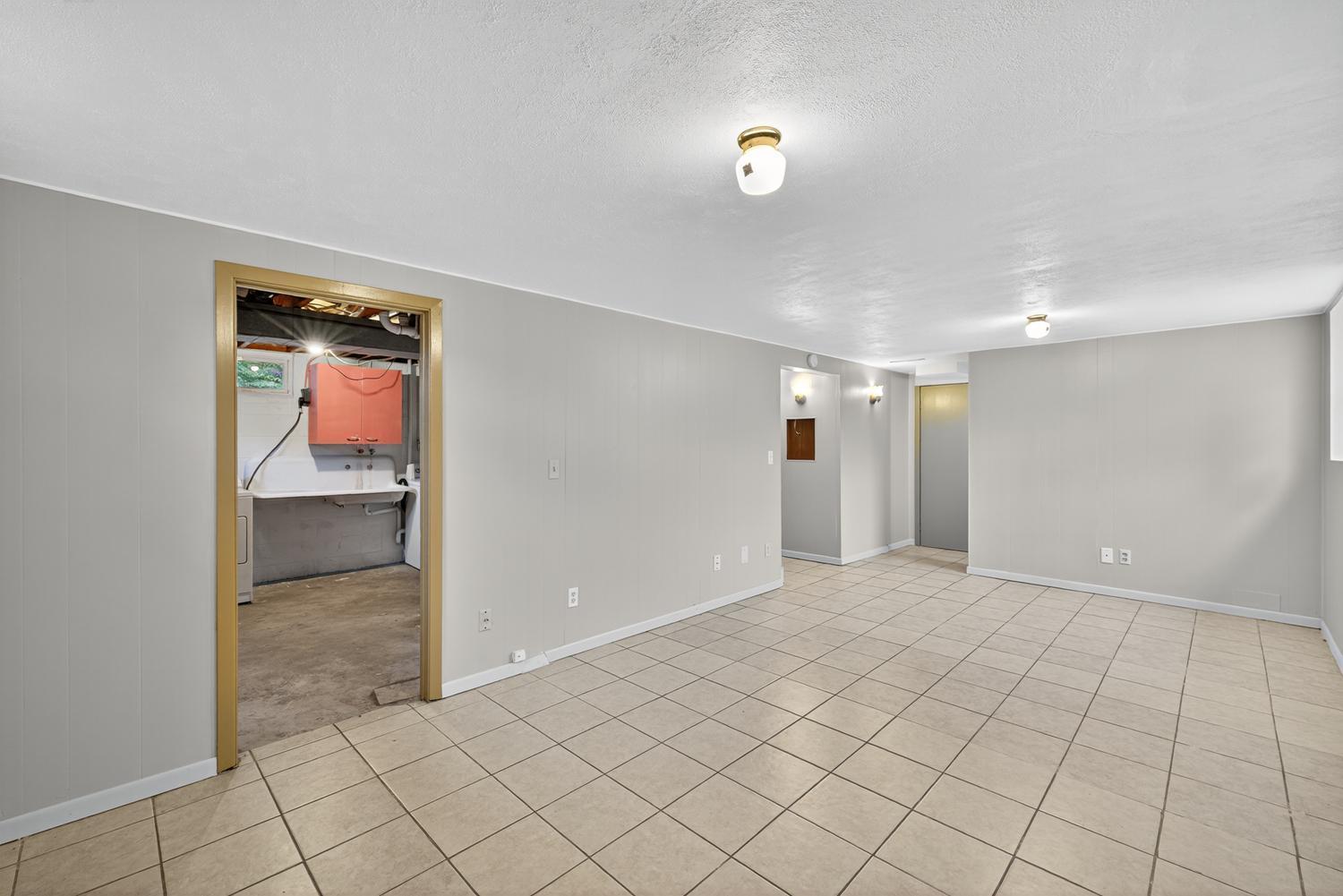 2106 8th Avenue Northeast Rochester, MN 55906 - Photo 34 of 37