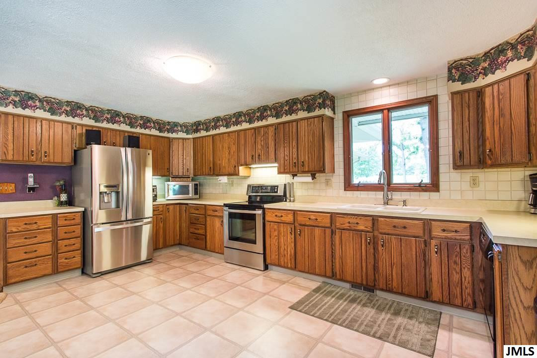 7601 Maple Dale Road Jackson, MI 49201 - Photo 13 of 36 Photo 13