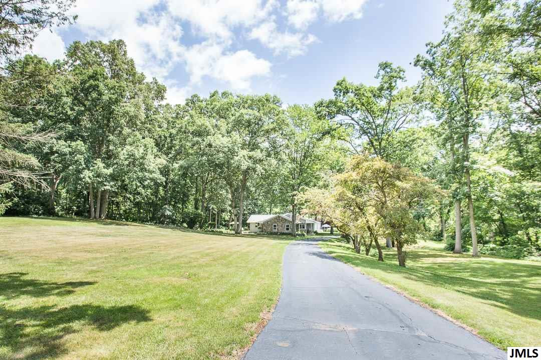 7601 Maple Dale Road Jackson, MI 49201 - Photo 3 of 36 Photo 3