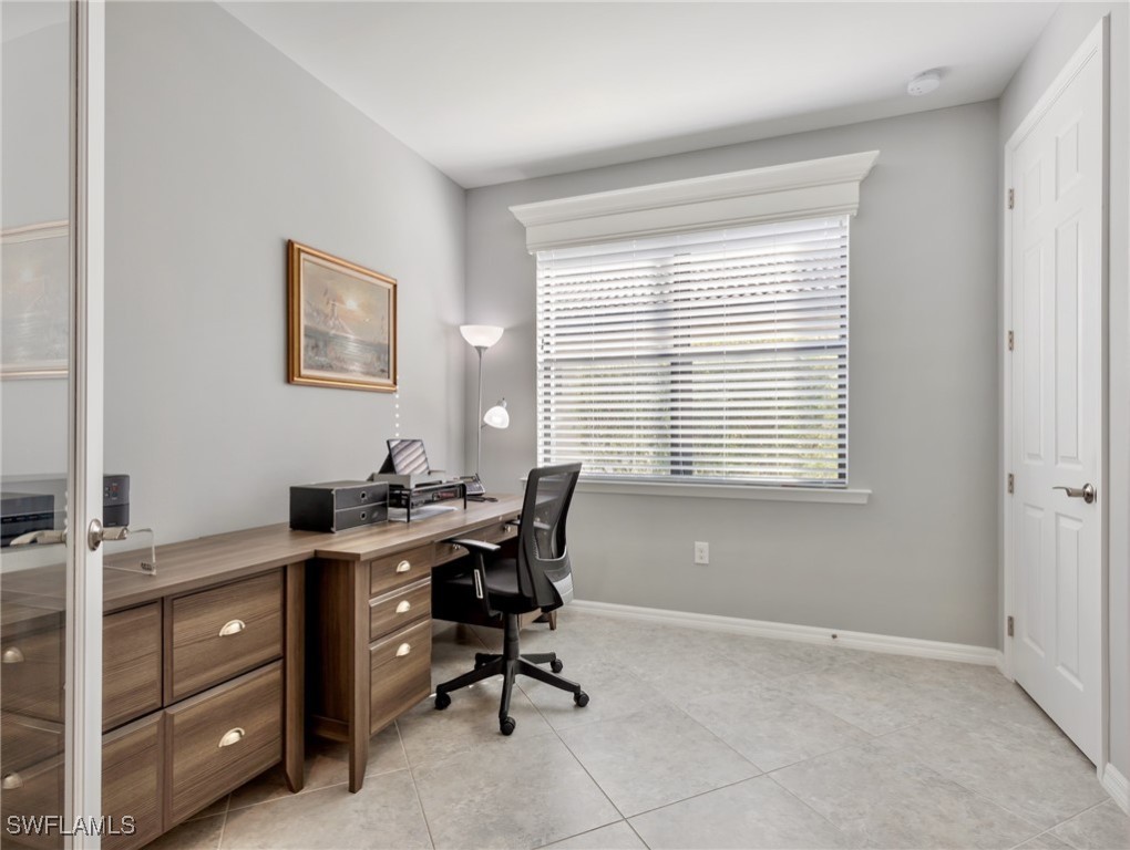 11260 Carlingford Road Fort Myers, FL 33913 - Photo 18 of 29 Gallery Image 18