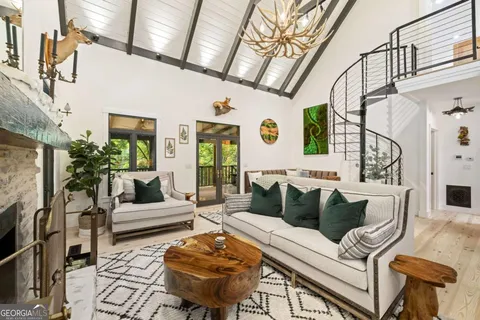 $1,175,000 | 7670 Hiawassee Wilderness Trail, Hiawassee, GA 30546