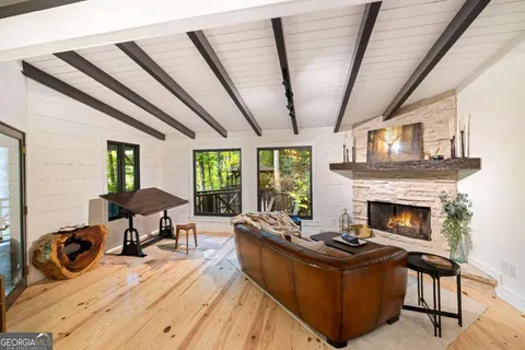 $1,175,000 | 7670 Hiawassee Wilderness Trail, Hiawassee, GA 30546