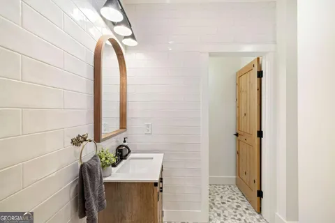 $1,175,000 | 7670 Hiawassee Wilderness Trail, Hiawassee, GA 30546