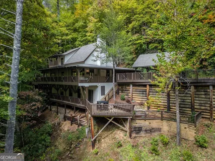 $1,175,000 | 7670 Hiawassee Wilderness Trail, Hiawassee, GA 30546