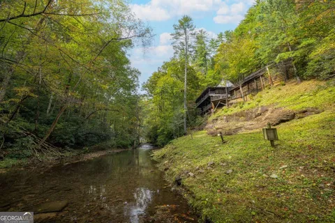 $1,175,000 | 7670 Hiawassee Wilderness Trail, Hiawassee, GA 30546