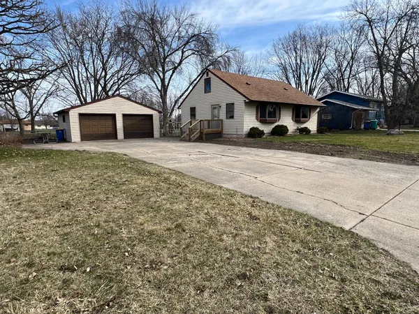 $278,000 | 720 22nd Street Northeast, Owatonna, MN 55060