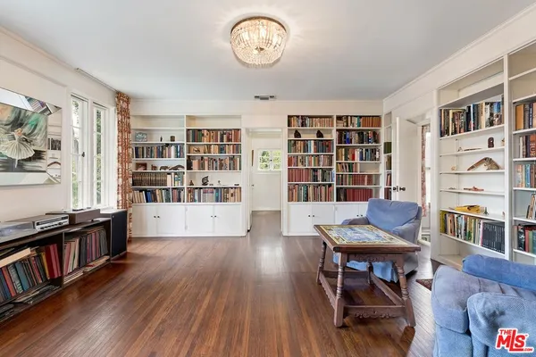 $10,995,000 | 809 North Bedford Drive, Beverly Hills, CA 90210
