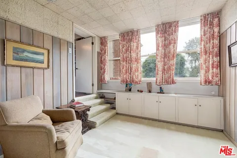 $10,995,000 | 809 North Bedford Drive, Beverly Hills, CA 90210