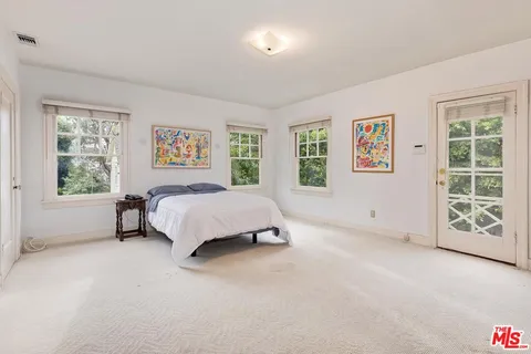 $10,995,000 | 809 North Bedford Drive, Beverly Hills, CA 90210