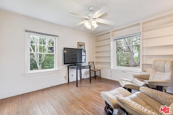 $10,995,000 | 809 North Bedford Drive, Beverly Hills, CA 90210