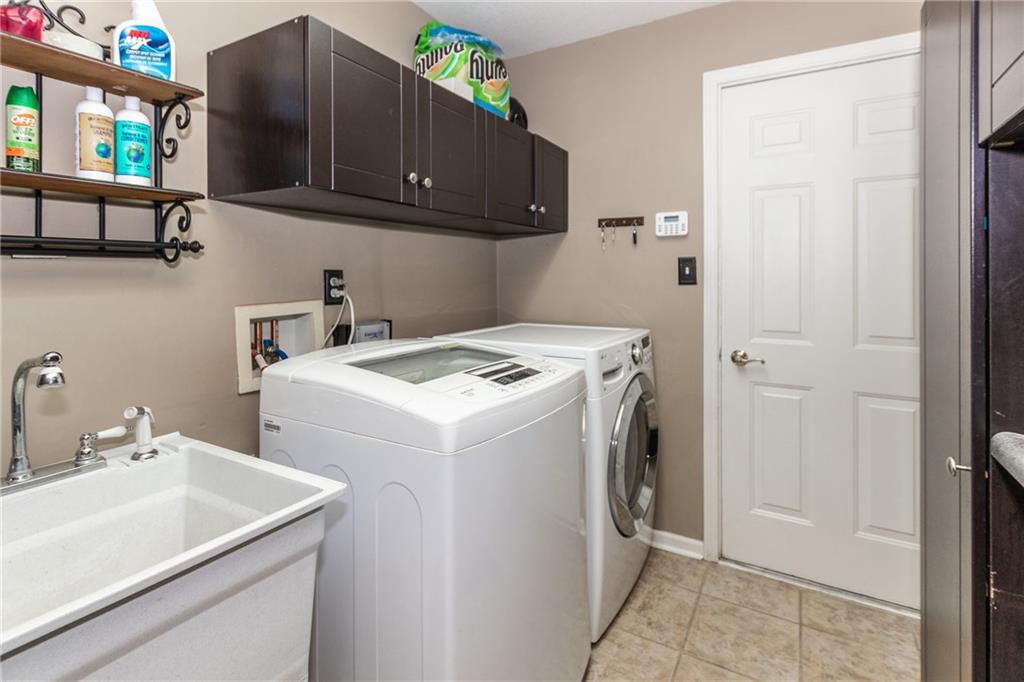 12303 Rambling Road Fishers, IN 46037 - Photo 15 of 25 Gallery Image 15