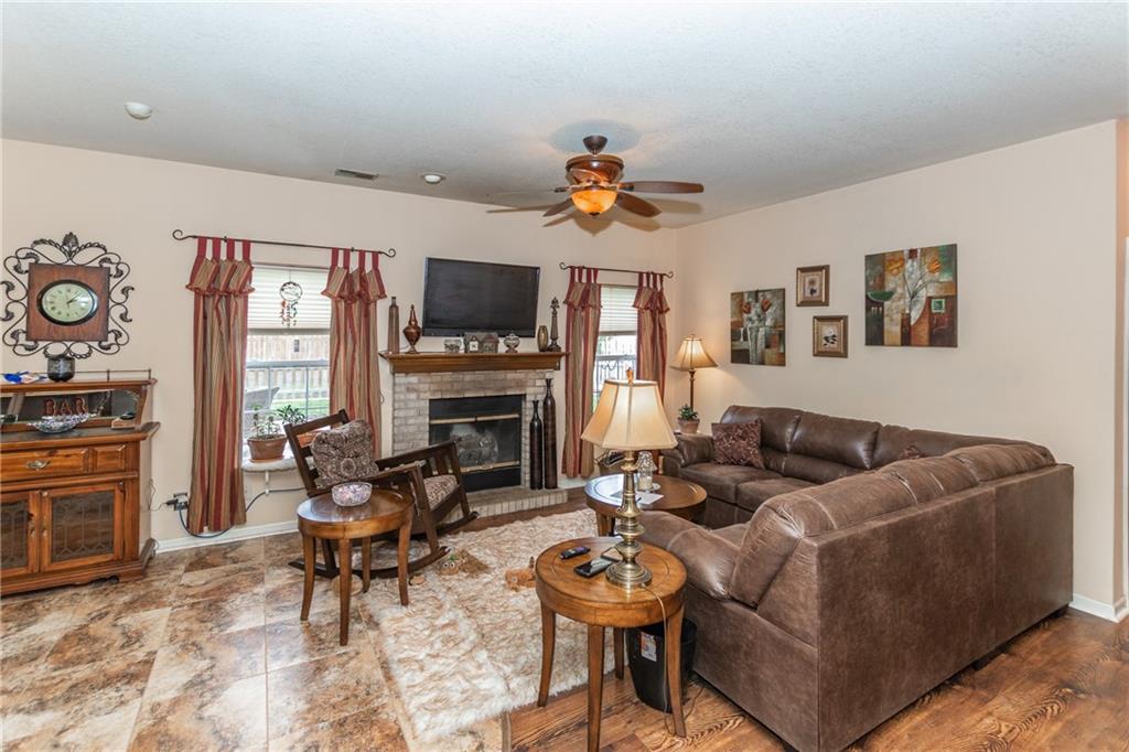 12303 Rambling Road Fishers, IN 46037 - Photo 6 of 25 Gallery Image 6