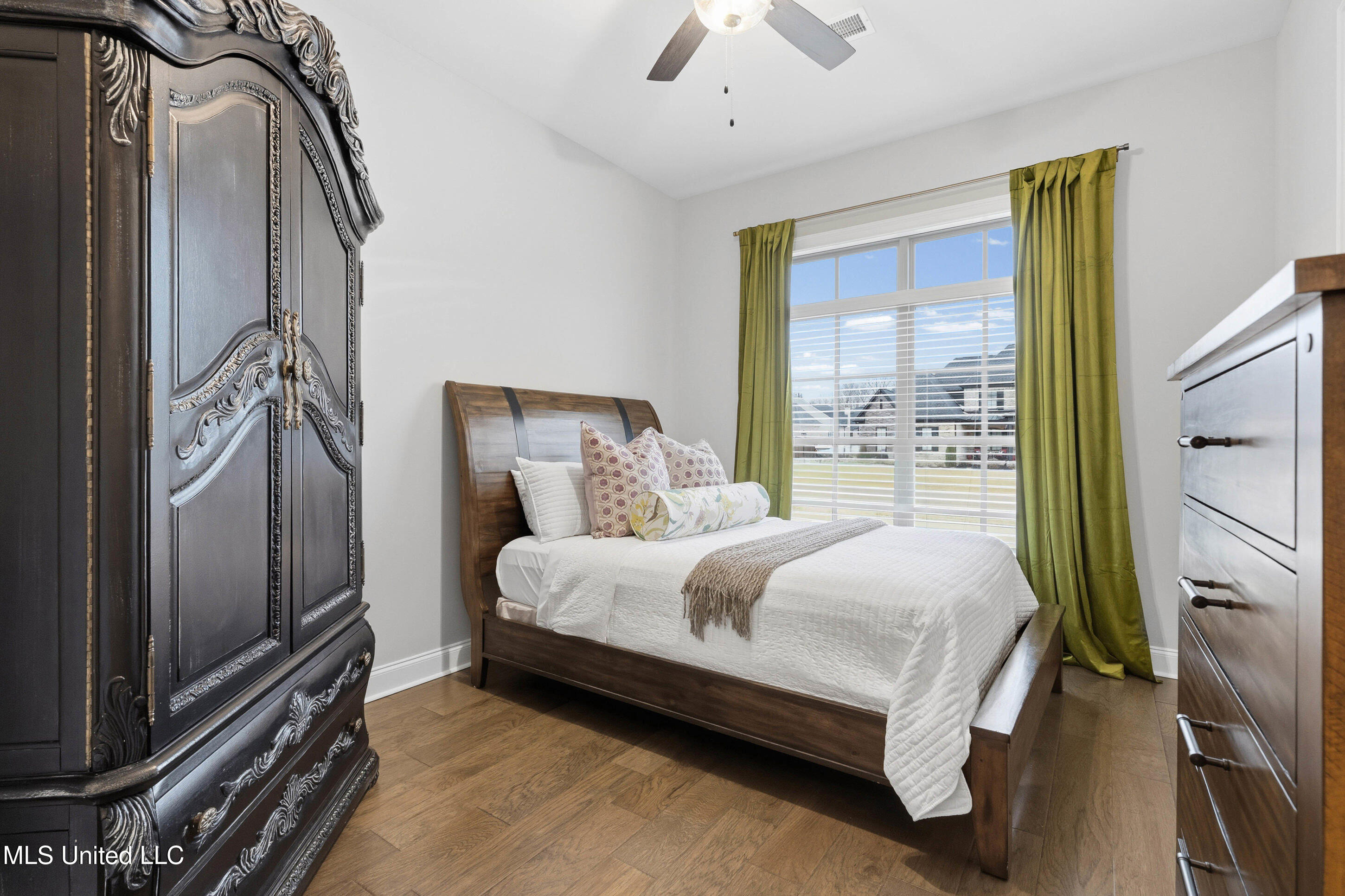 4435 Parish Row Olive Branch, MS 38654 - Photo 25 of 53 35__dsc9958_print