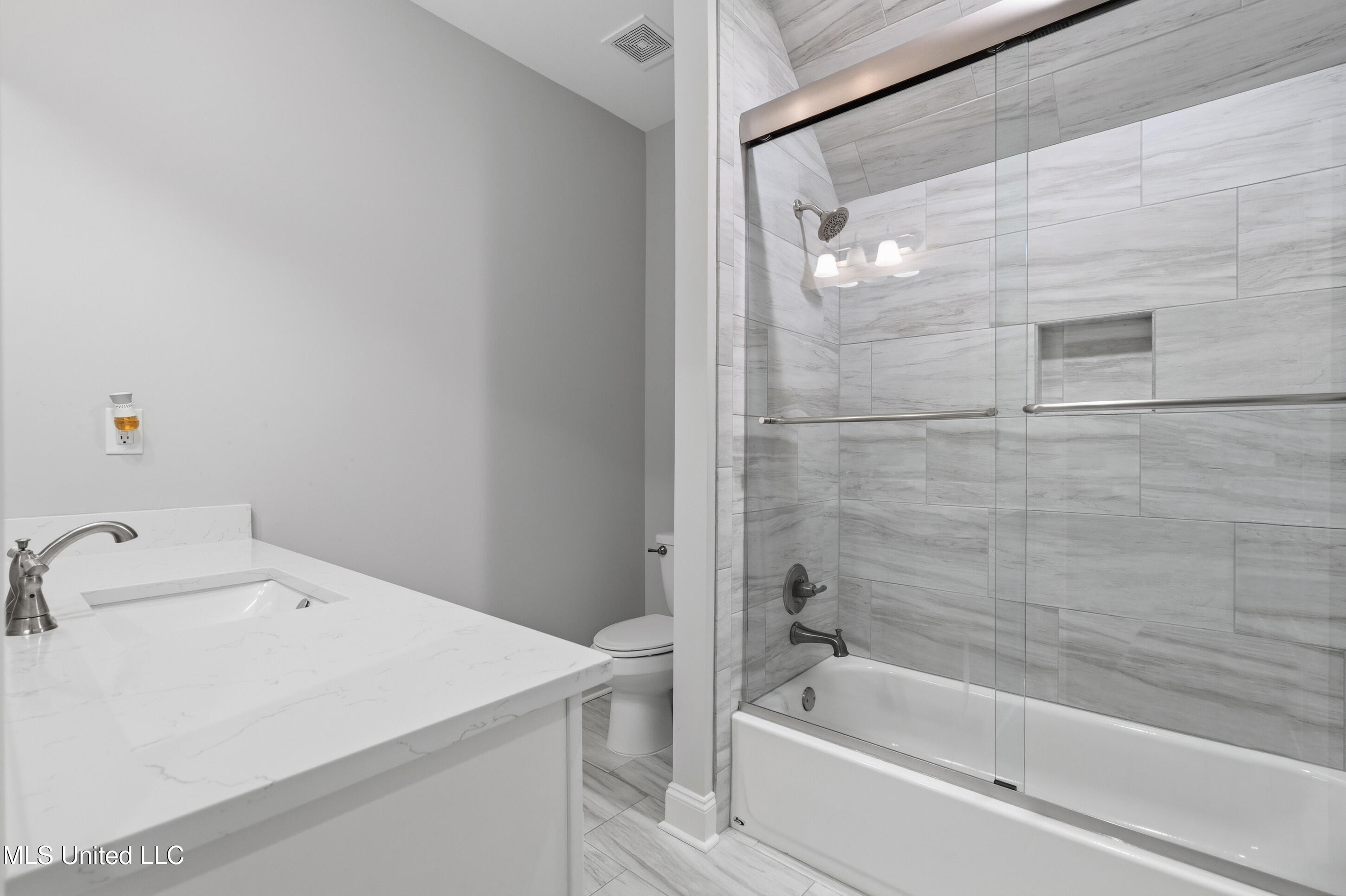 4435 Parish Row Olive Branch, MS 38654 - Photo 39 of 53 16__dsc0001_print