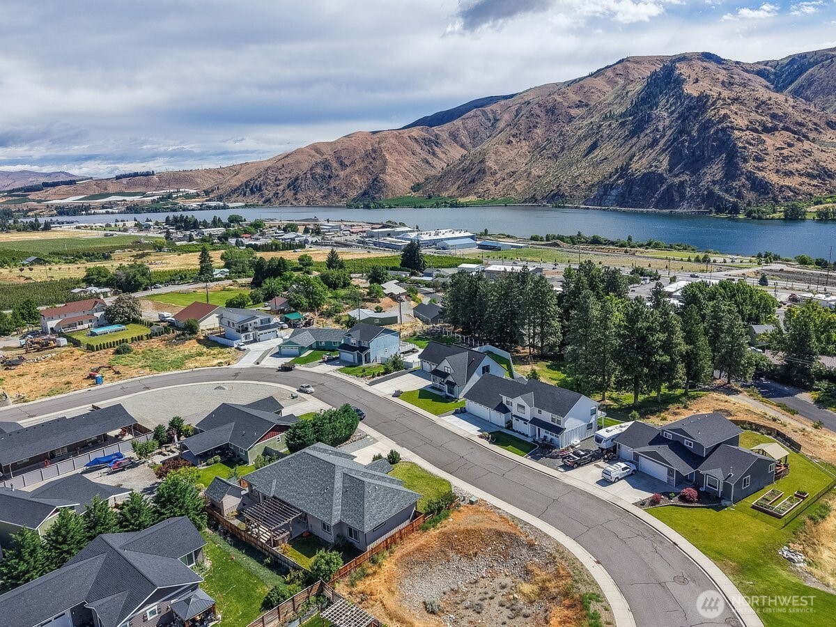 1020 Crest Loop Entiat, WA 98822 - Photo 38 of 39