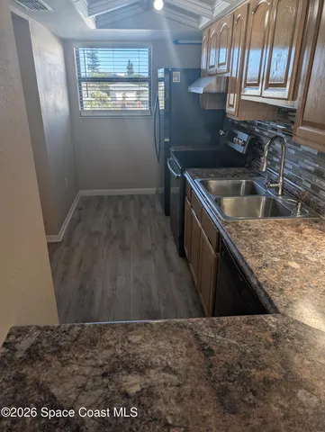 a view of a room with shelf