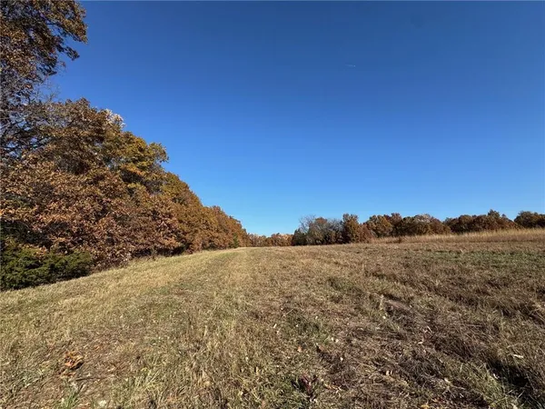 $1,056,000 | 13 Hwy Pattonsburg Mo 64670 Highway, Pattonsburg, MO 64670