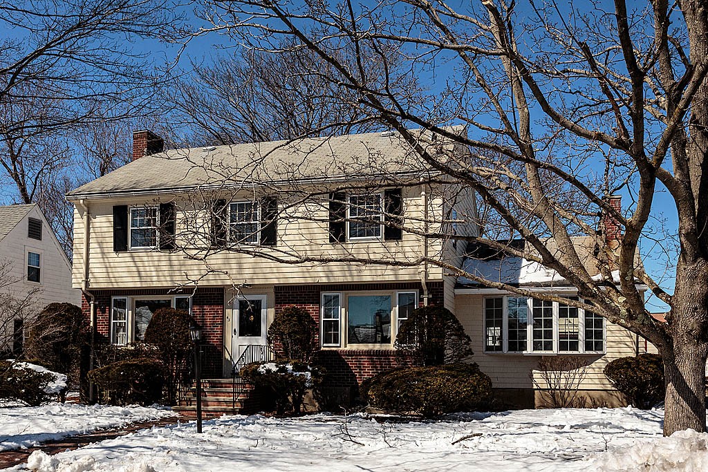 43 Hoitt Road Belmont, MA 02478 - Photo 1 of 12 Gallery Image 1