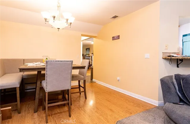 $1,073,888 | 1124 East Ridgewood Street, Long Beach, CA 90807