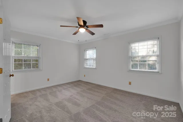 $359,000 | 3300 Selwyn Farms Lane, Charlotte, NC 28209