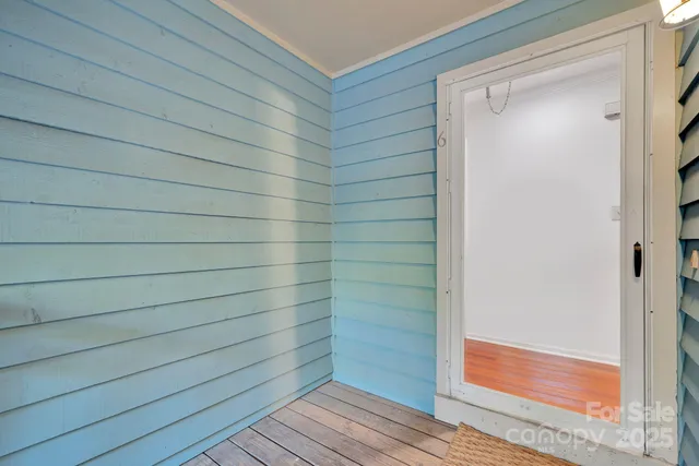 $359,000 | 3300 Selwyn Farms Lane, Charlotte, NC 28209