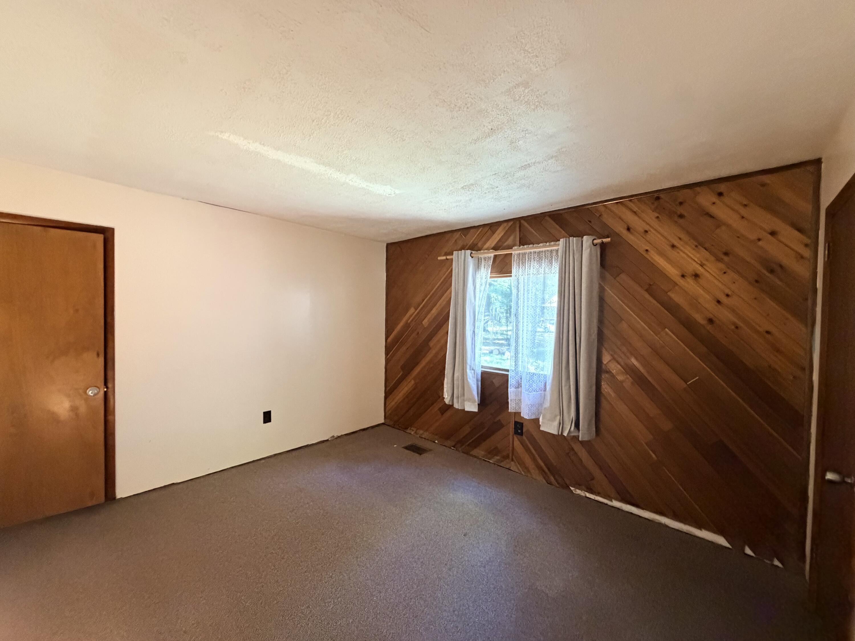 2338 Miner Farm Road Altona, NY 12910 - Photo 6 of 14 IMG_2241