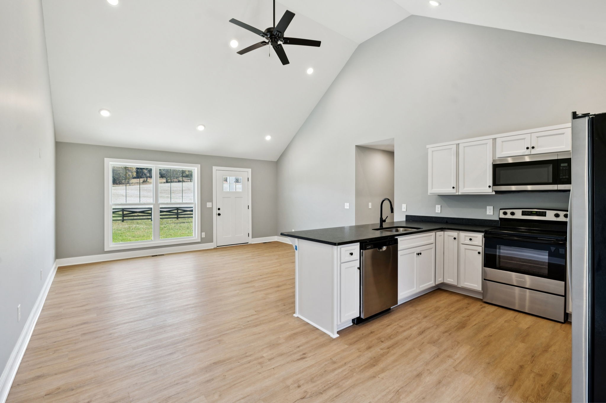 1572 Big Dry Creek Road Pulaski, TN 38478 - Photo 16 of 50