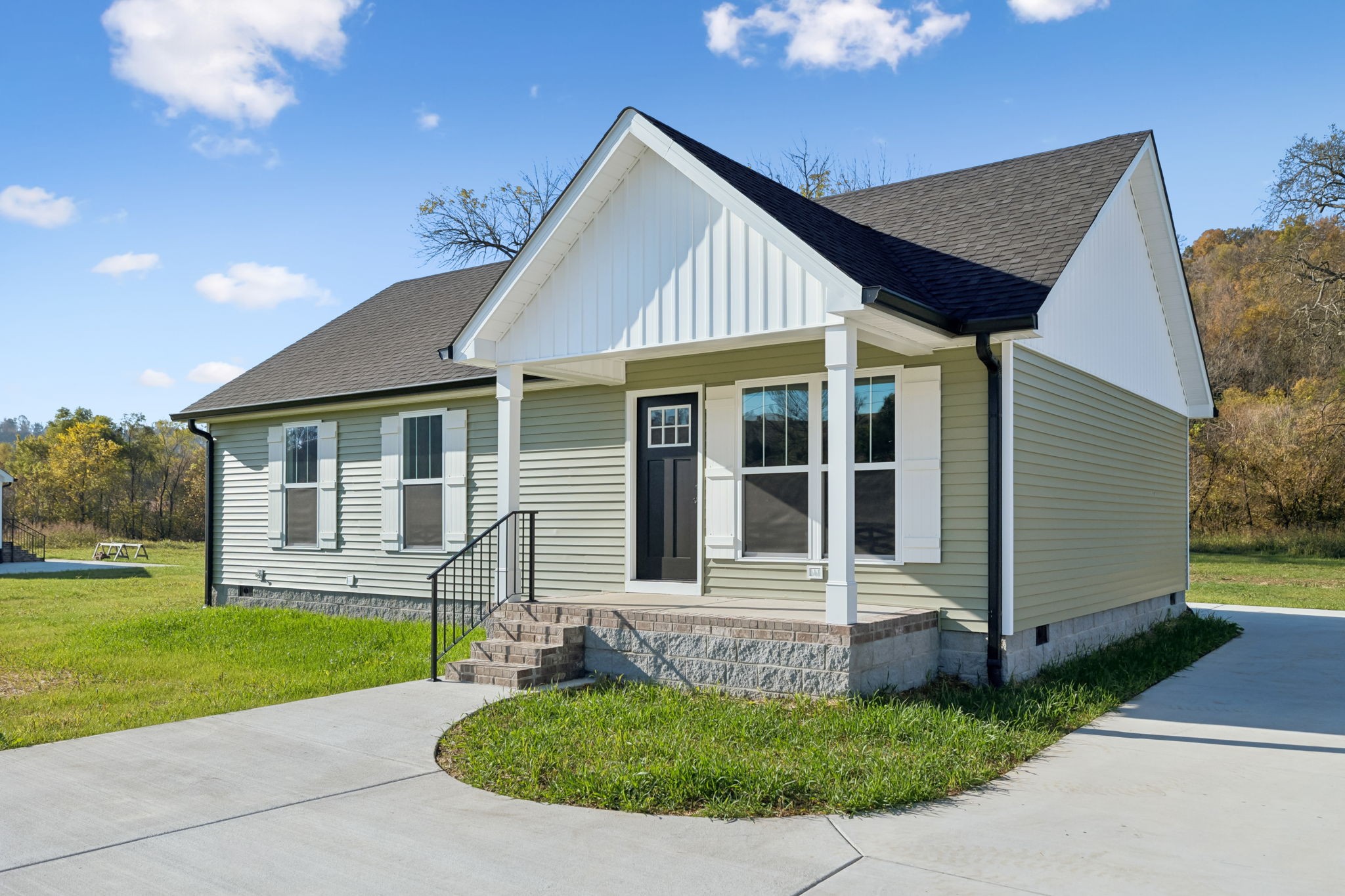 1572 Big Dry Creek Road Pulaski, TN 38478 - Photo 3 of 50