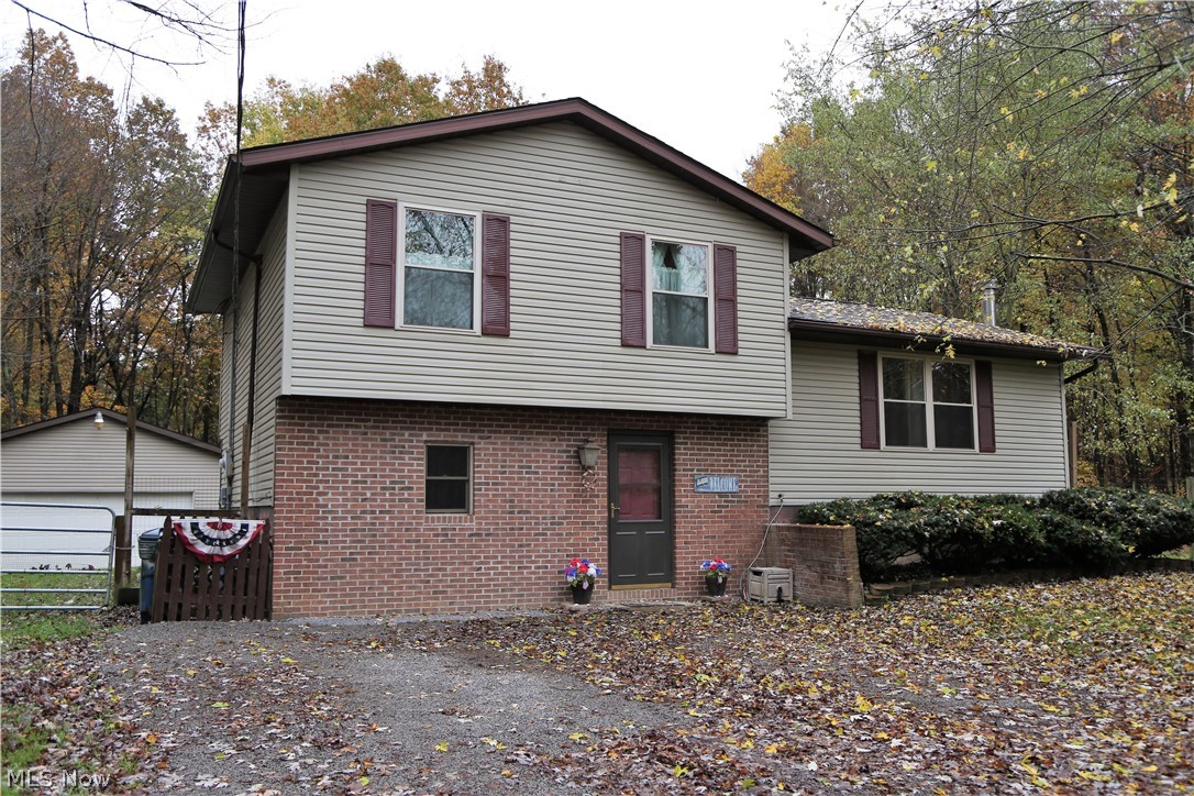 1918 Mahoning Road Deerfield, OH 44411 - Photo 3 of 17 Gallery Image 3