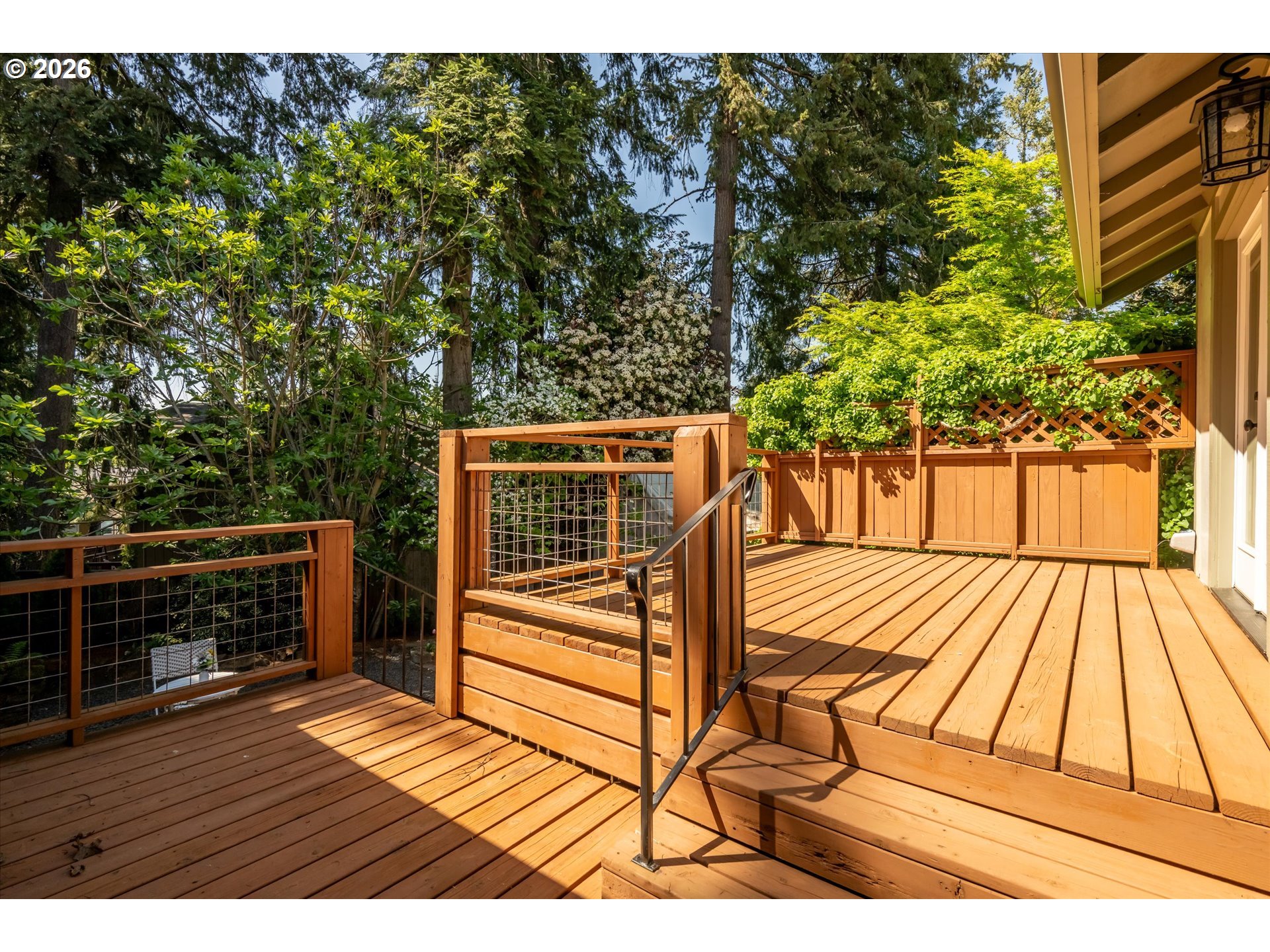 508 Cascade Drive Springfield, OR 97478 - Photo 36 of 45 Deck