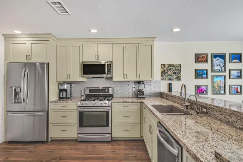$1,650,000 | 1045 Santa Helena Park Court, Solana Beach, CA 92075
