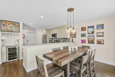 $1,650,000 | 1045 Santa Helena Park Court, Solana Beach, CA 92075