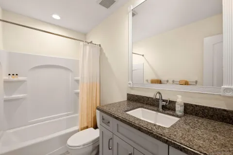 $1,650,000 | 1045 Santa Helena Park Court, Solana Beach, CA 92075