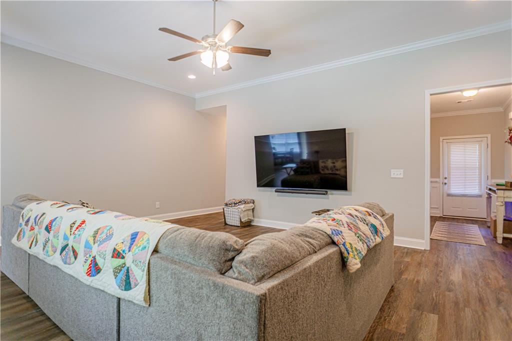 266 Lee Road Phenix City, AL 36870 - Photo 5 of 26 Gallery Image 5