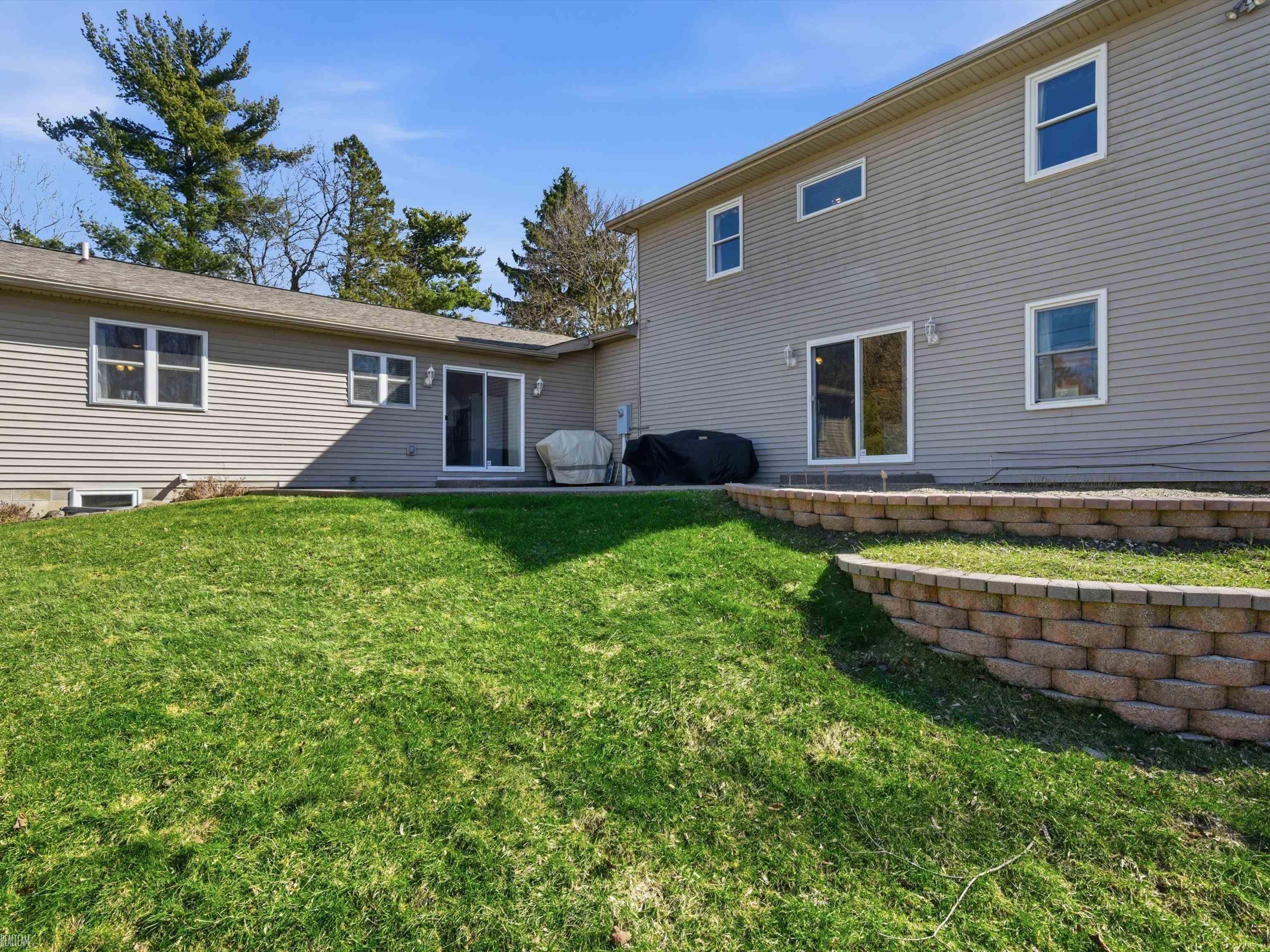 11151 34 Mile Road Romeo, MI 48065 - Photo 41 of 54