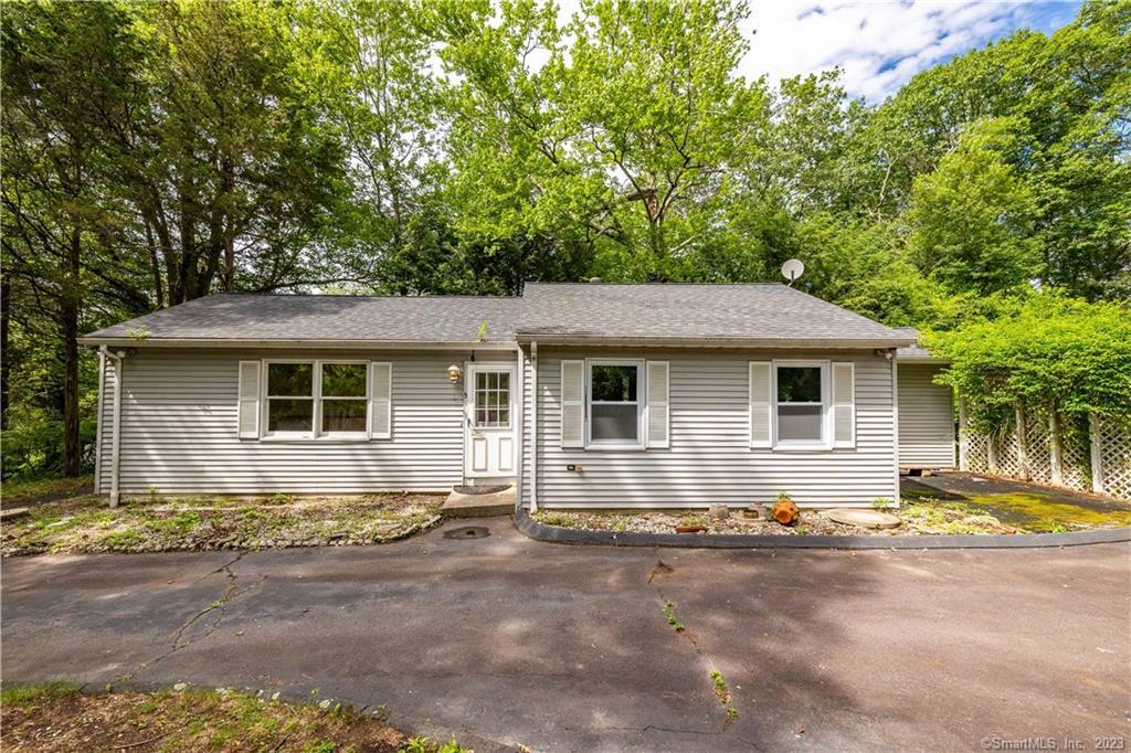 5 Laurel Road Middlebury, CT 06762 - Photo 1 of 1 Gallery Image 1