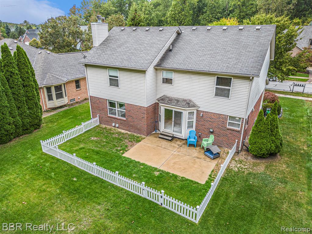 22795 Fawn Road Trenton, MI 48183 - Photo 30 of 35 Gallery Image 30
