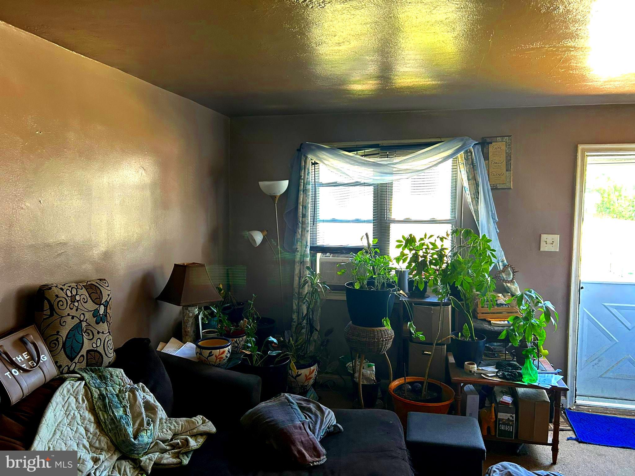 865 Parkside Avenue Trenton, NJ 08618 - Photo 7 of 24