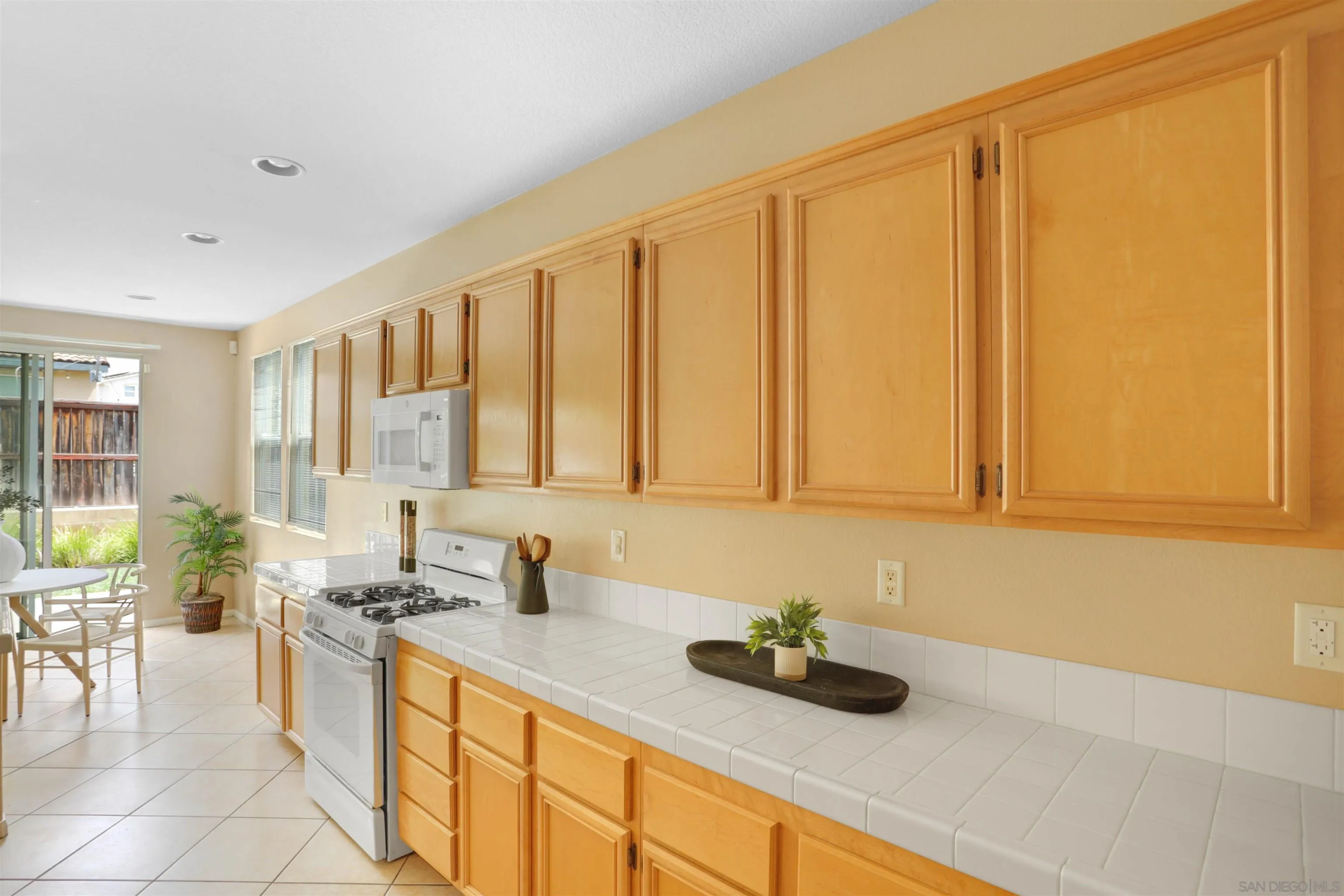 5180 Bluegrass Way Oceanside, CA 92057 - Photo 18 of 56