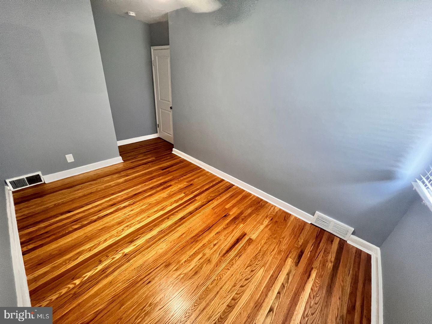 327 Righter Street Philadelphia, PA 19128 - Photo 14 of 27