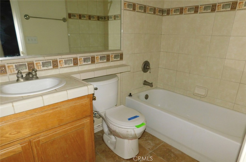 1861 Calaveras Road Pinon Hills, CA 92372 - Photo 6 of 9