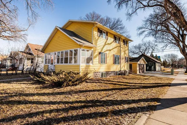 $310,000 | 1348 6th Street South, Fargo, ND 58103