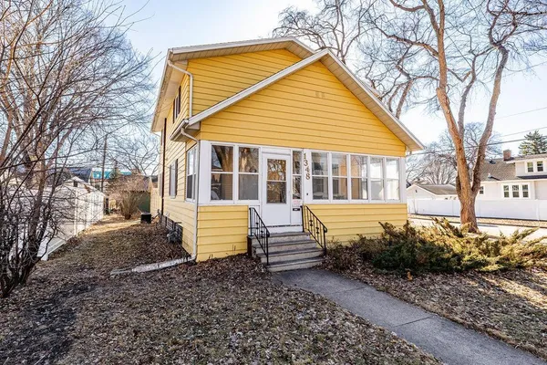 $310,000 | 1348 6th Street South, Fargo, ND 58103