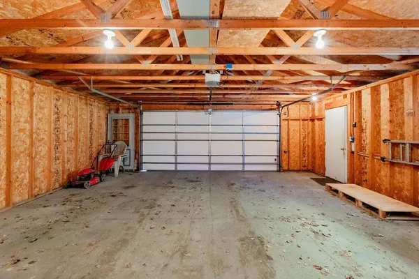 $310,000 | 1348 6th Street South, Fargo, ND 58103